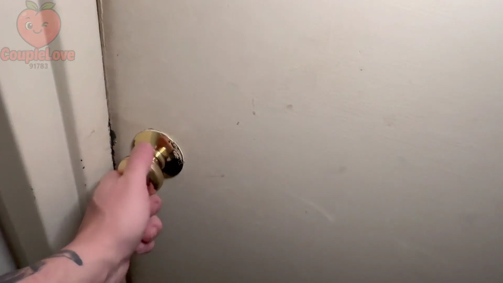 Keyframe at 00:11