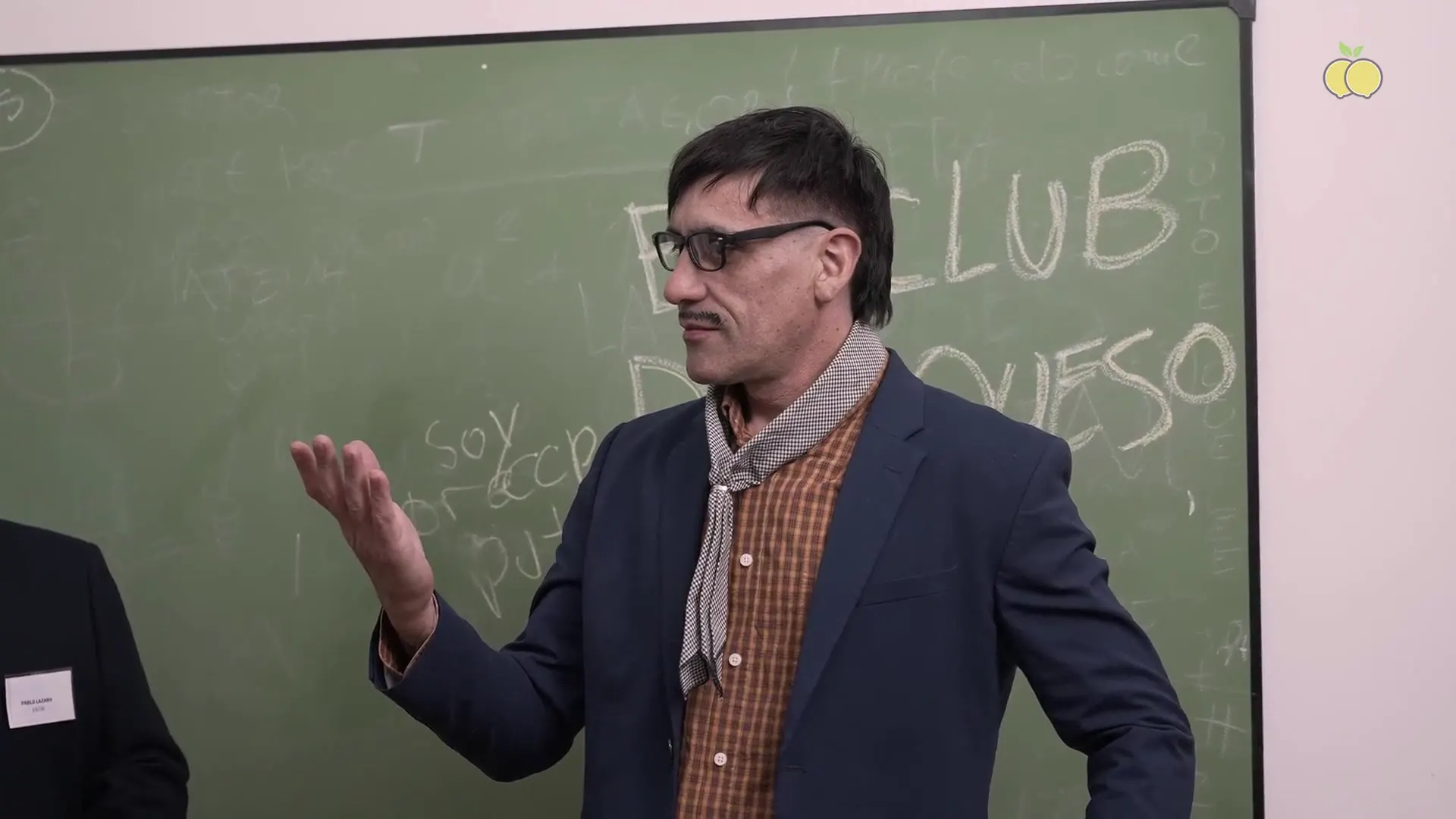Moment at 02:41 in In Don Vergolini, the classroom turns into a very heated playing field. Argentine amateur sex.
