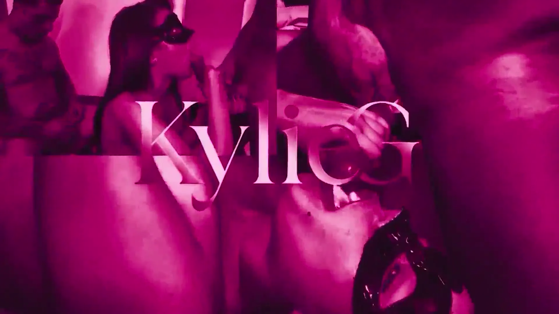 Keyframe at 00:02