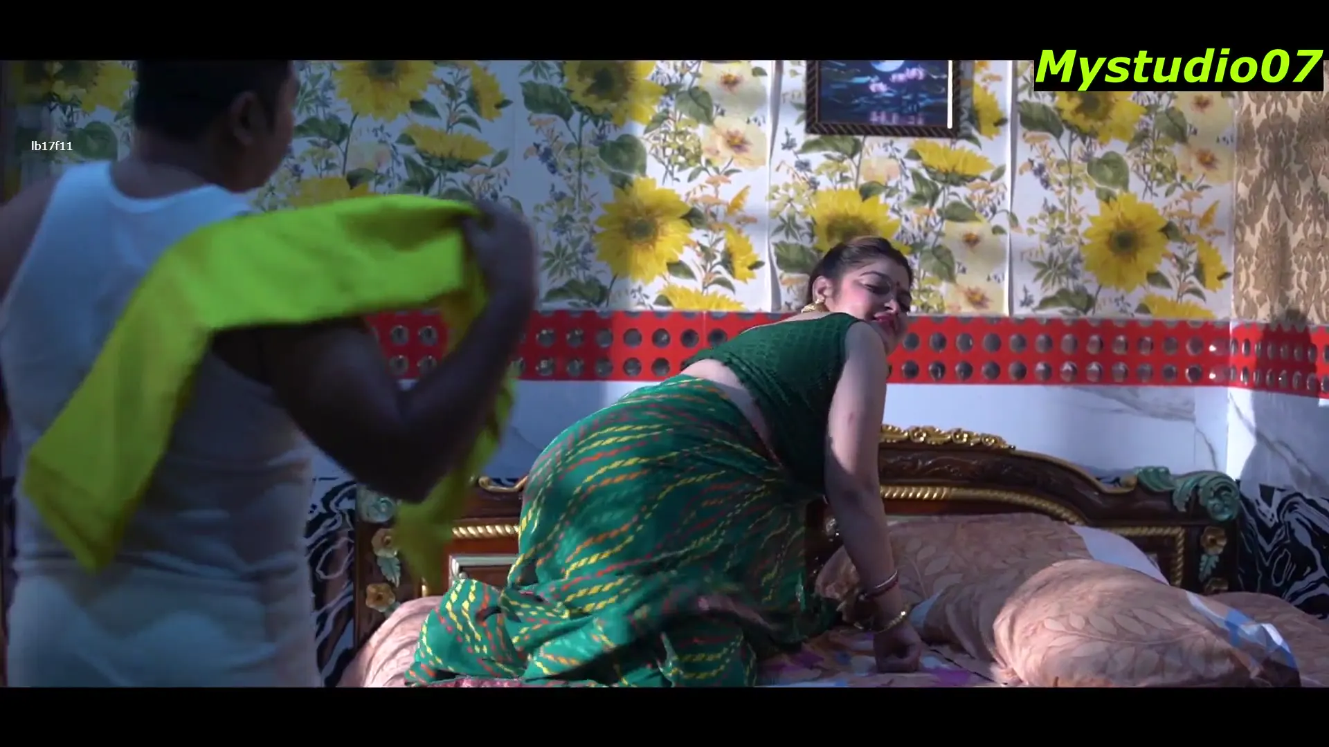Keyframe at 00:13