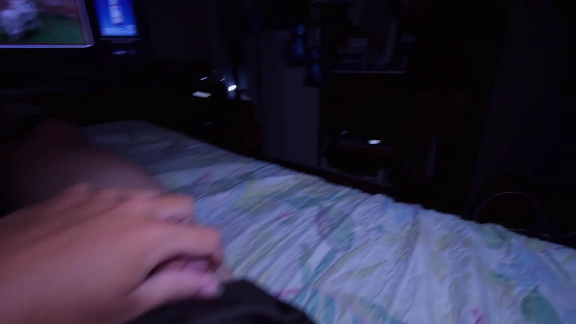 Keyframe at 00:18