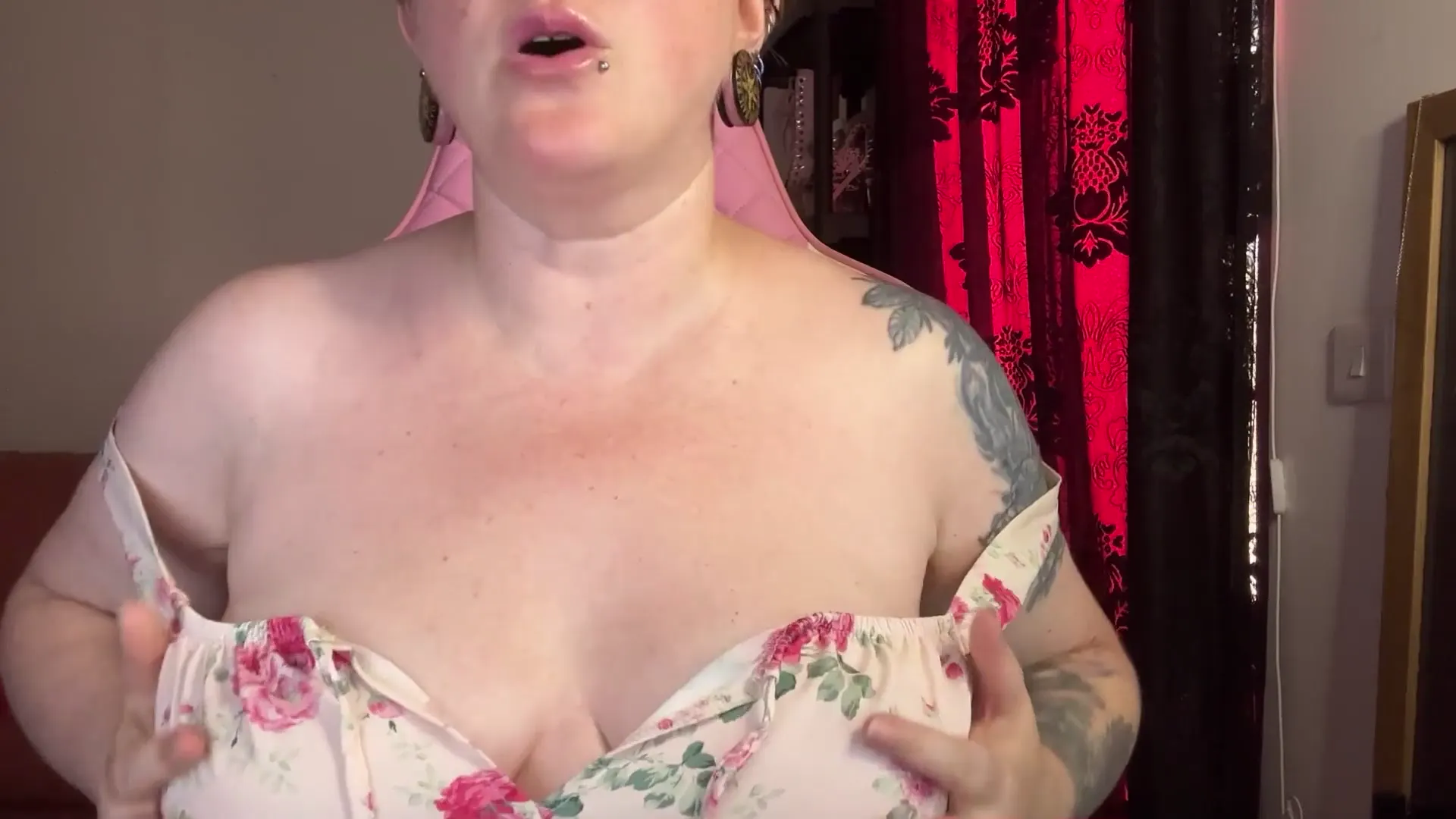 Moment at 06:06 in Teasing JOI