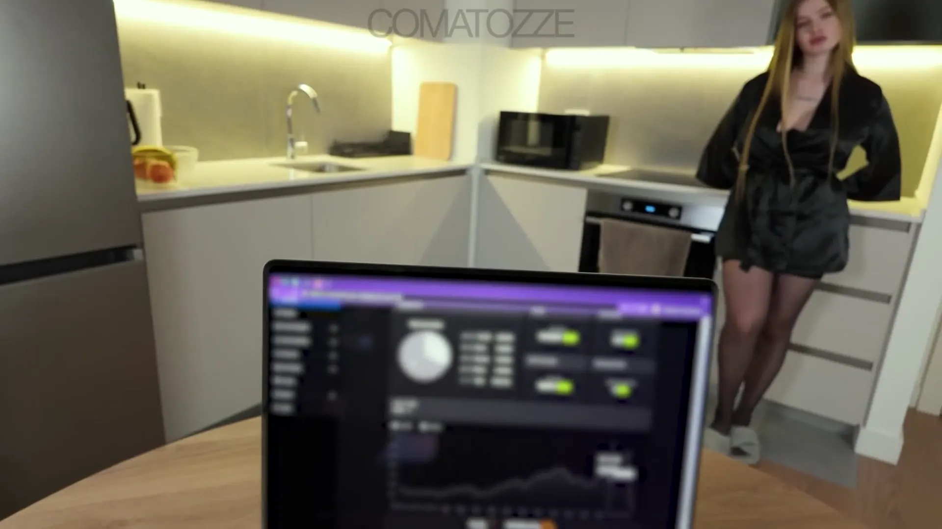 Keyframe at 01:21
