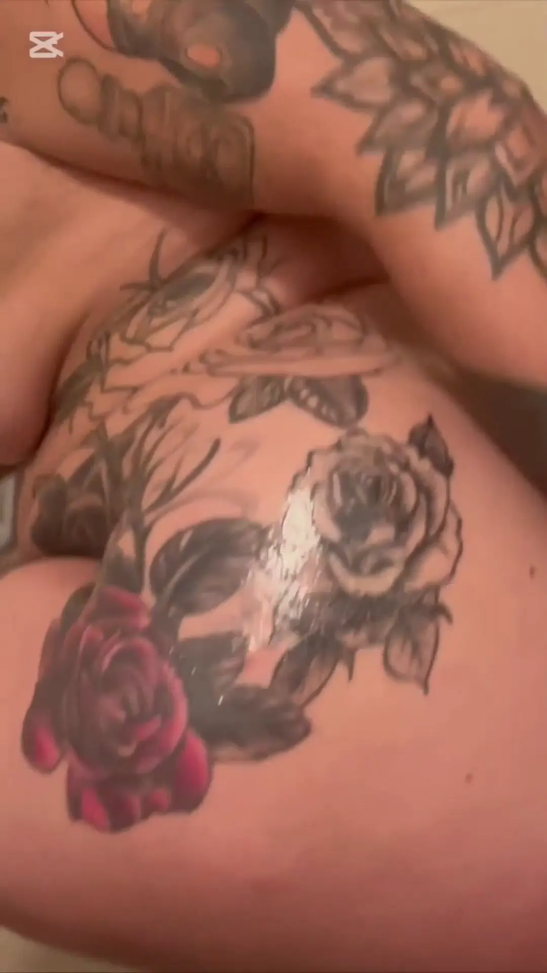 Moment at 08:08 in Sexy Alina Modelista blonde tattooed porn Star masturbating and putting oil on a giant ass