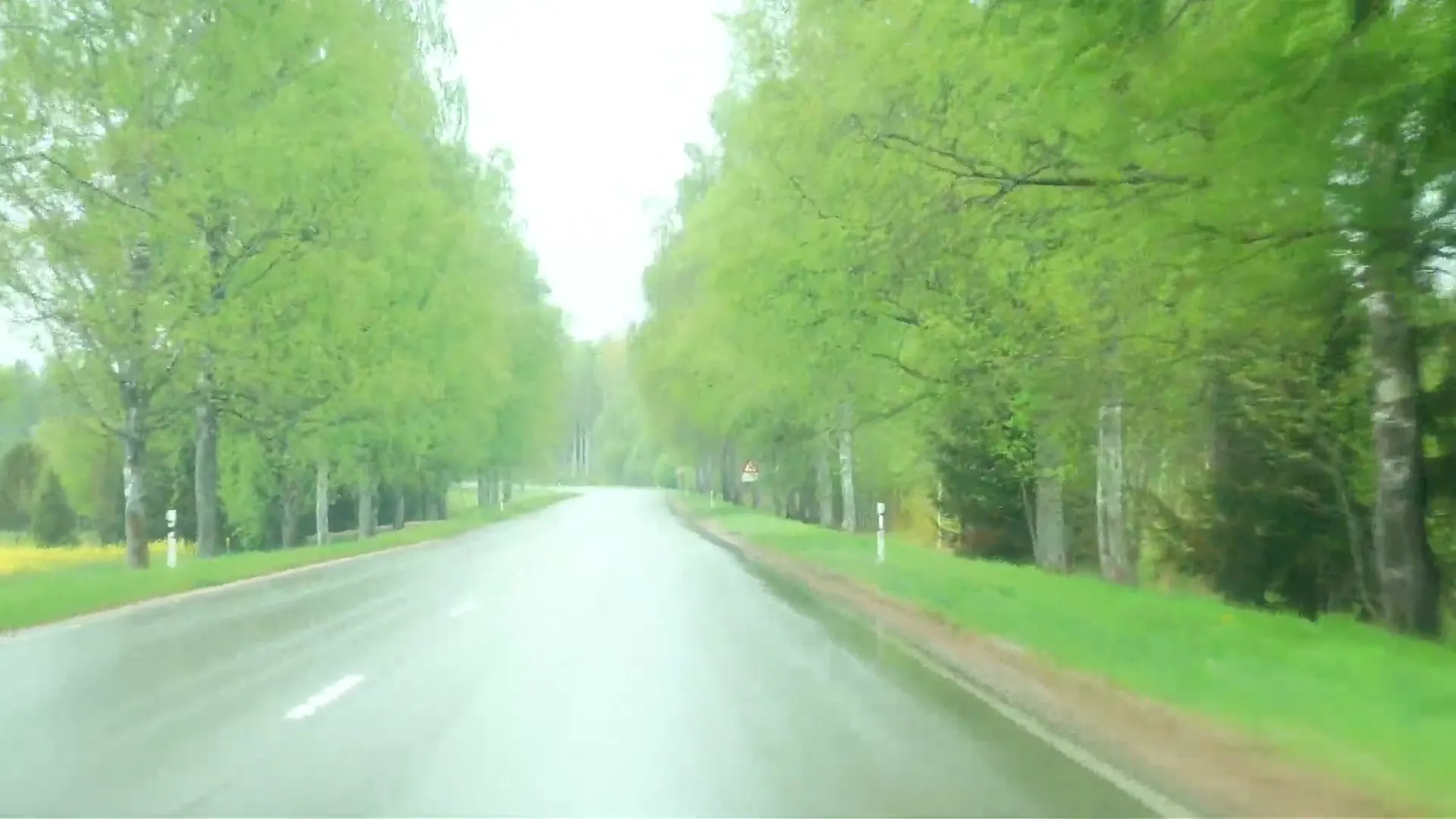 Keyframe at 00:01