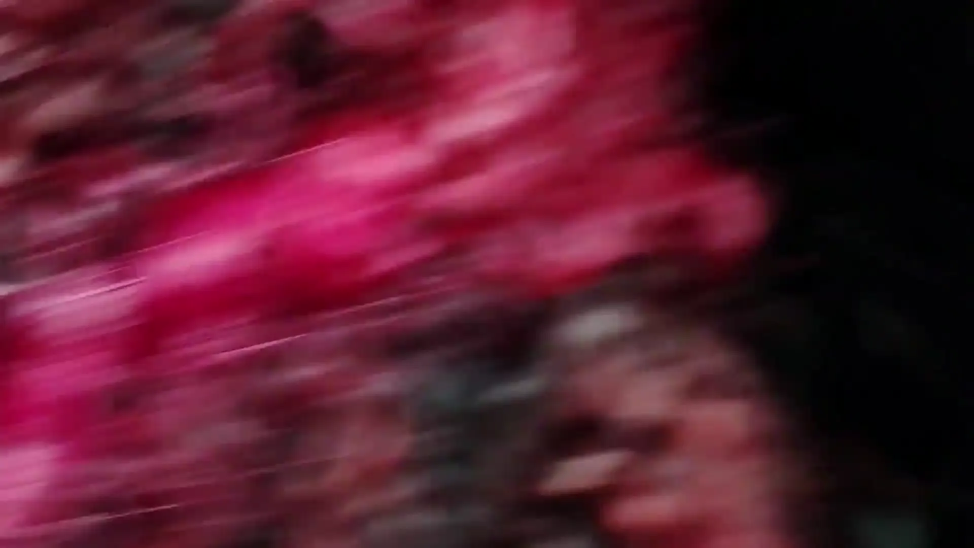 Moment at 04:14 in No buraco da gloria tive o nariz recheado de porra quente