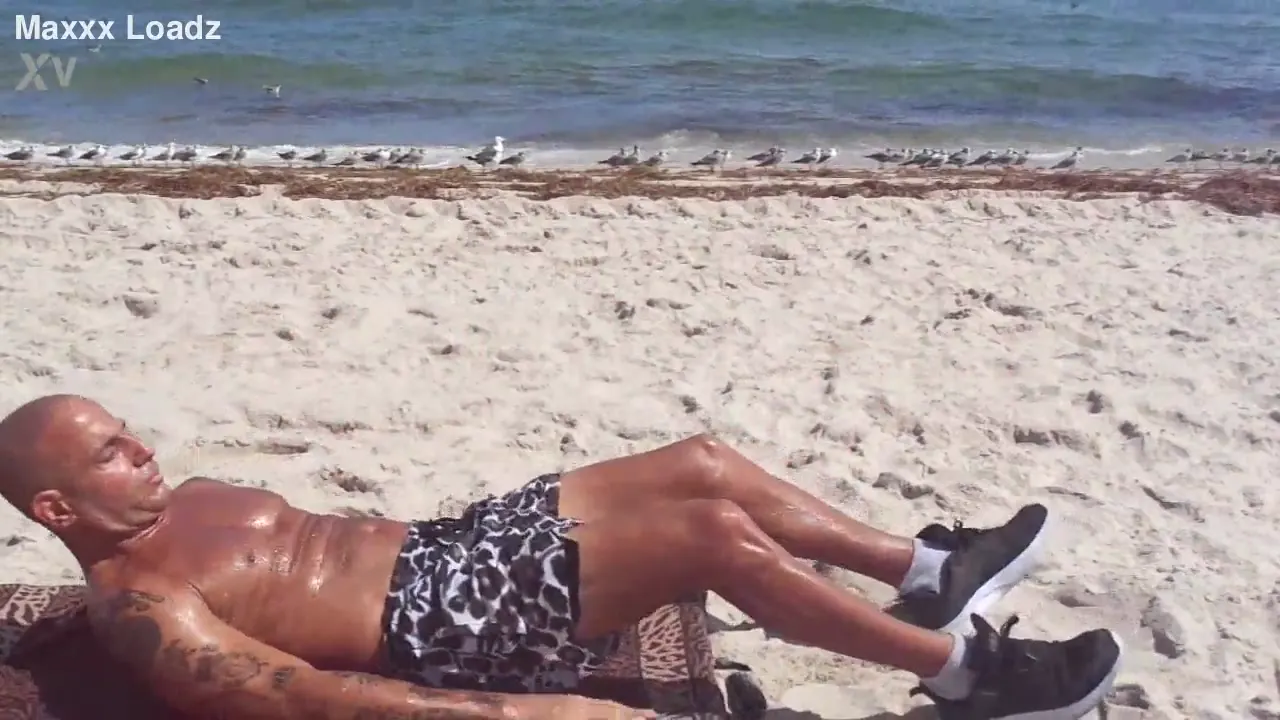 Moment at 00:05 in G T S GYM TAN SEX THE BEST ABS IN PORN THE JERSEY SHORE PORN STAR THE ITALIAN POUND MACHINE WORKING OUT AT BEACH